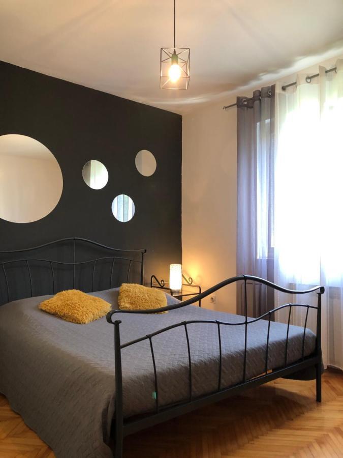 Apartments Salona Trogir Extérieur photo