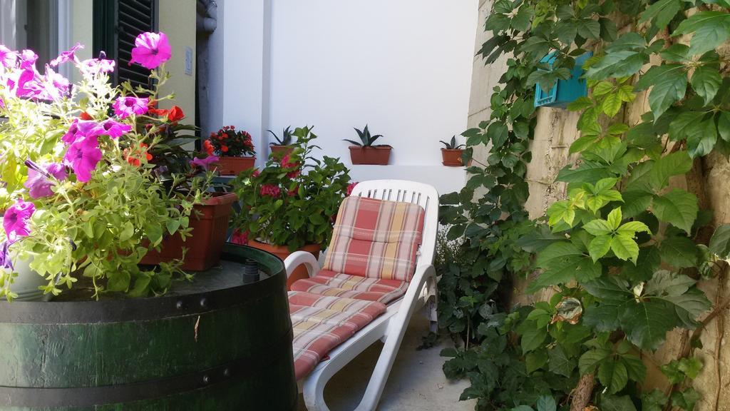 Apartments Salona Trogir Chambre photo