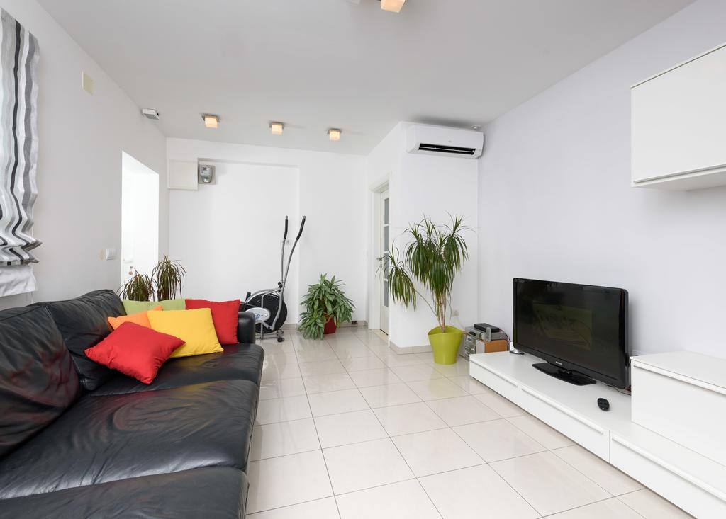 Apartments Salona Trogir Extérieur photo