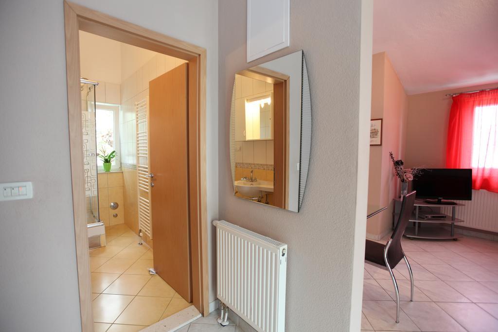 Apartments Salona Trogir Extérieur photo